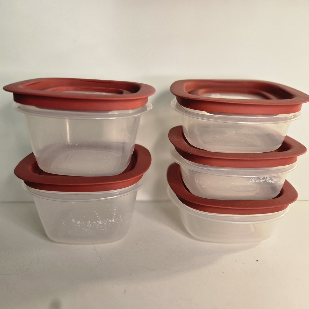 5 Rubbermaid Premier Storage Square Container  2, 1.25 Cup Red Lids Lot